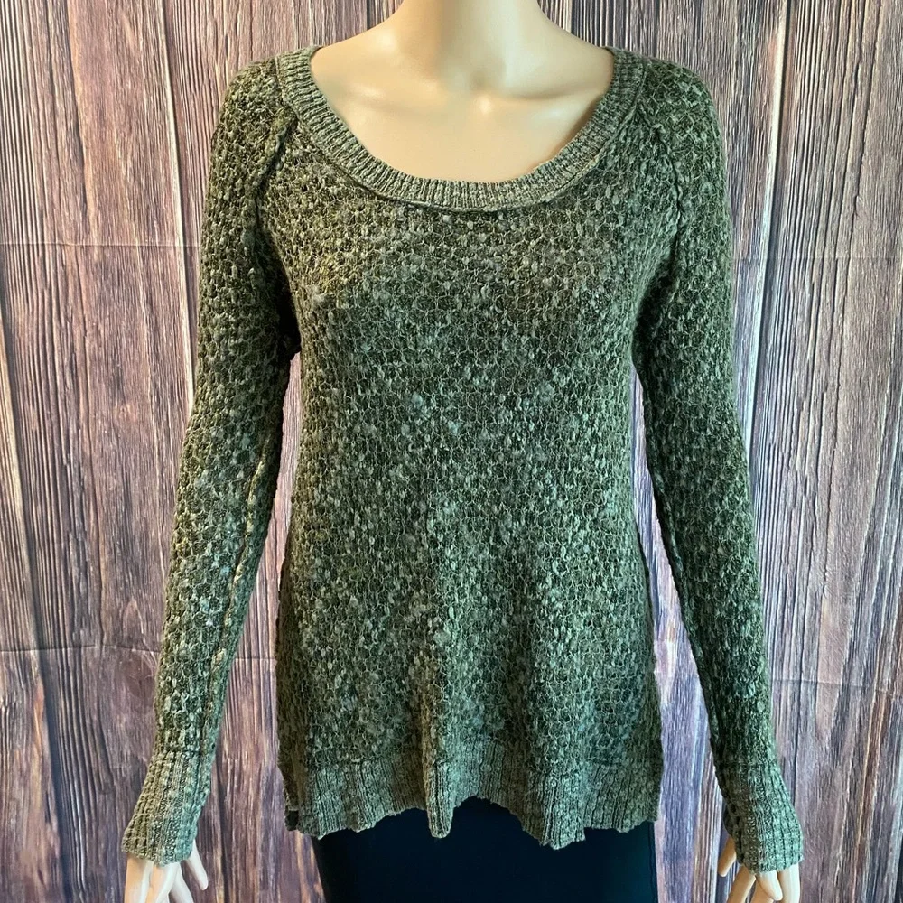 Free People size XS forest green boho knit wool mix sweater